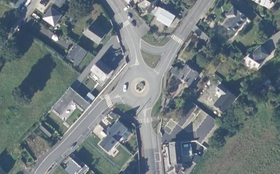 Vue aérienne du Rond-point anonyme n°1174964507