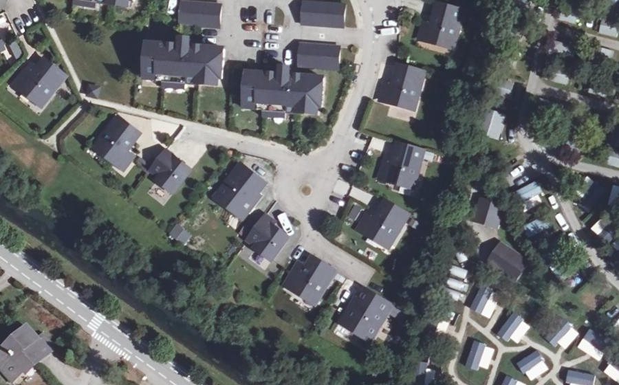 Vue aérienne du Rond-point anonyme n°1175164197