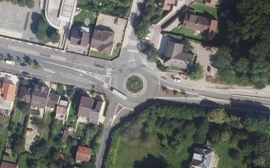 Vue aérienne du Rond-point anonyme n°11773344