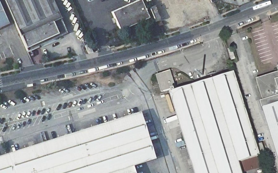 Vue aérienne du Rond-point anonyme n°118039933