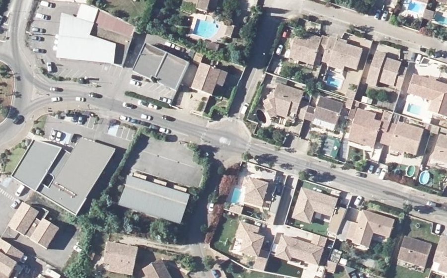 Vue aérienne du Rond-point anonyme n°1181080049