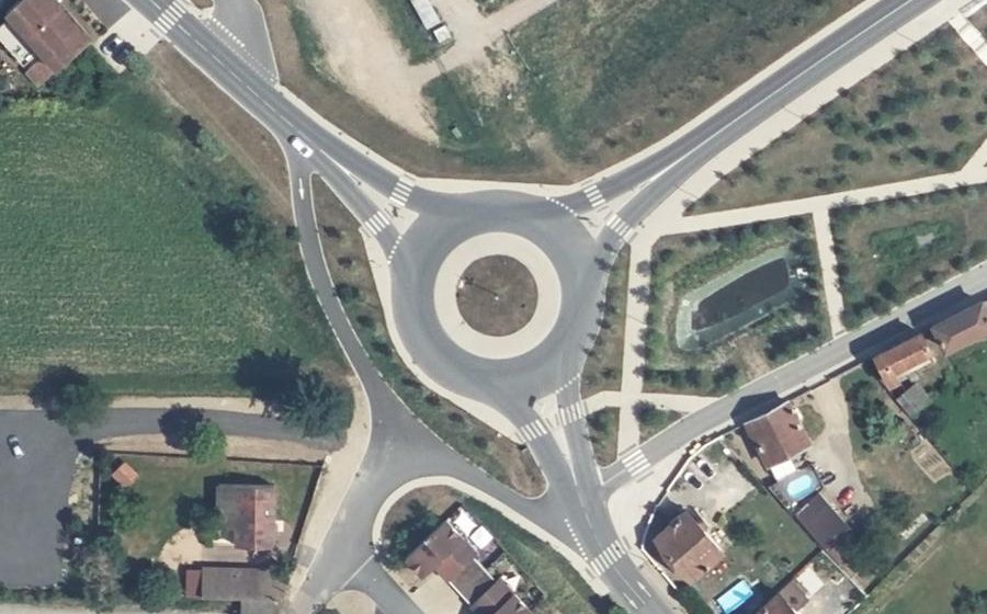 Vue aérienne du Rond-point anonyme n°1188278208