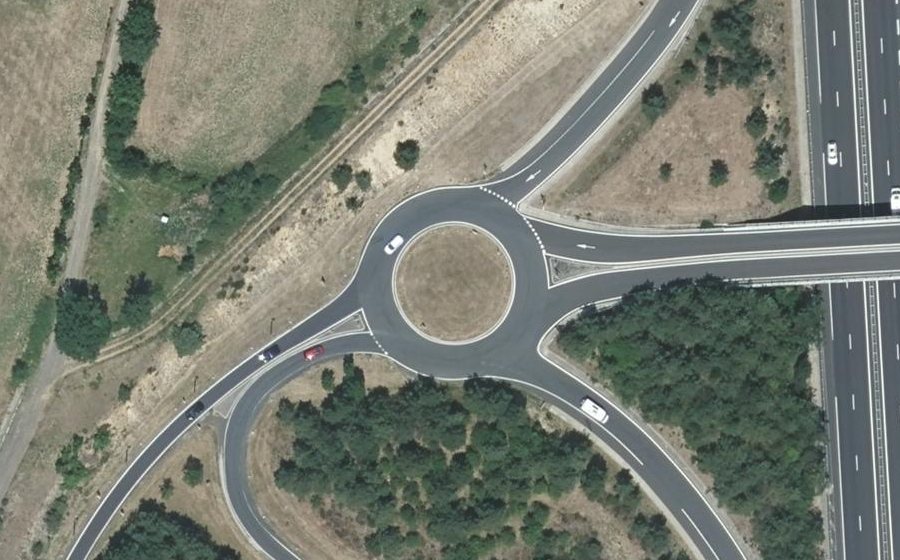 Vue aérienne du Rond-point anonyme n°119039970