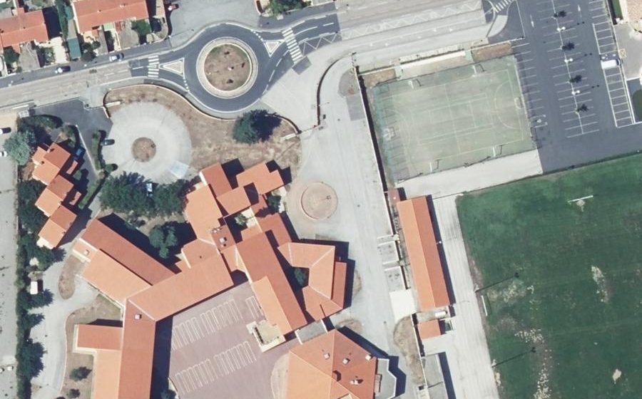 Vue aérienne du Rond-point anonyme n°1190439004