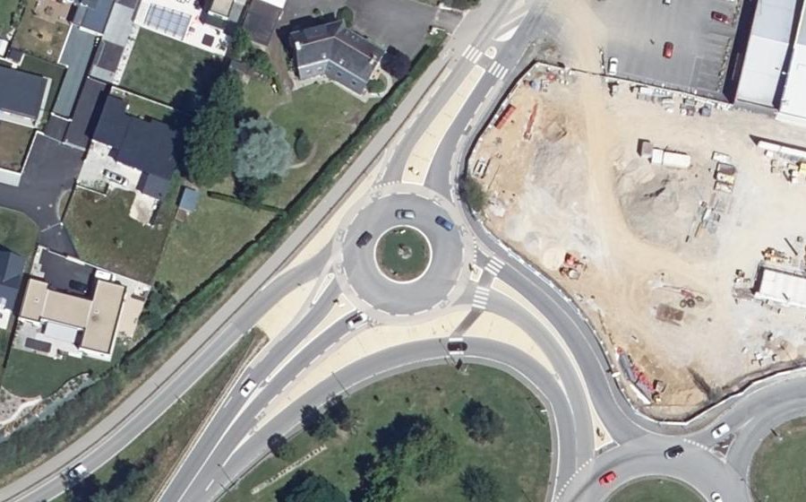 Vue aérienne du Rond-point anonyme n°1191374546