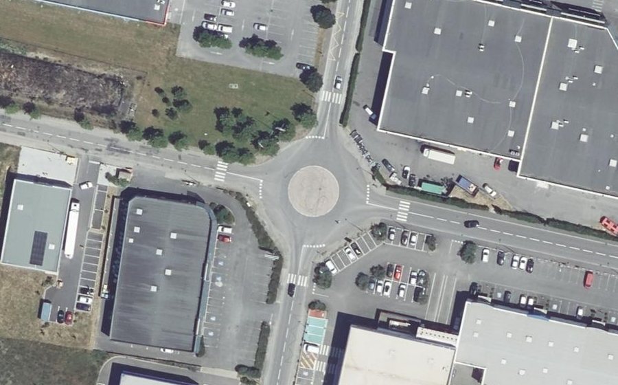 Vue aérienne du Rond-point anonyme n°1191481999
