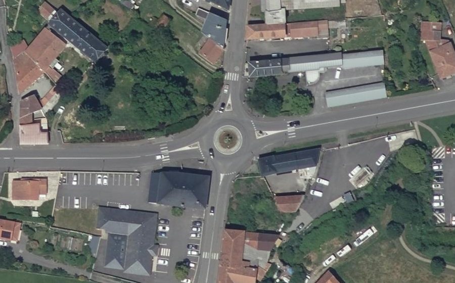 Vue aérienne du Ront-Point de la Médaille Militaire