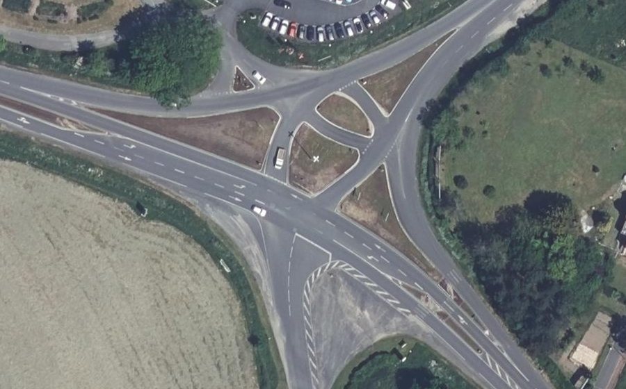 Vue aérienne du Rond-point anonyme n°1197732766