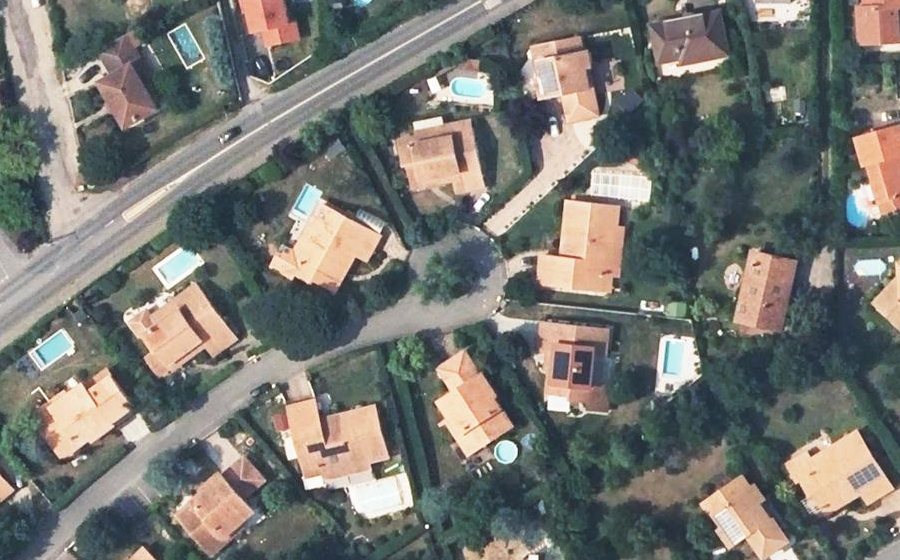 Vue aérienne du Rond-point anonyme n°1202586290