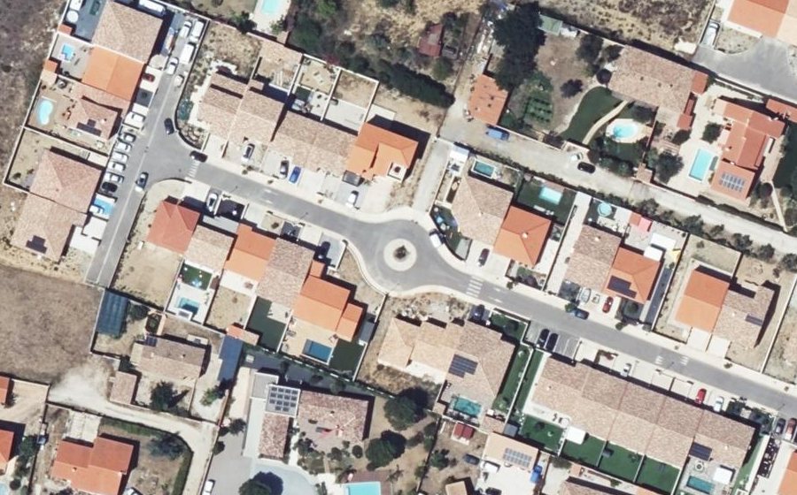 Vue aérienne du Rond-point anonyme n°1202766964