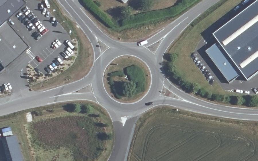 Vue aérienne du Rond-point anonyme n°120314023