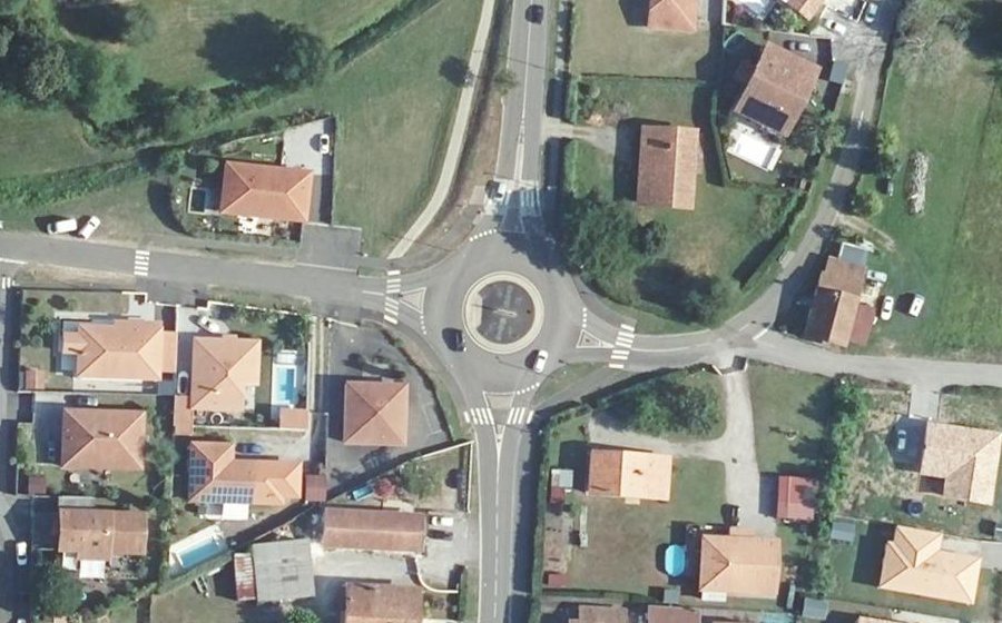 Vue aérienne du Rond-Point du Cahier de Poésie