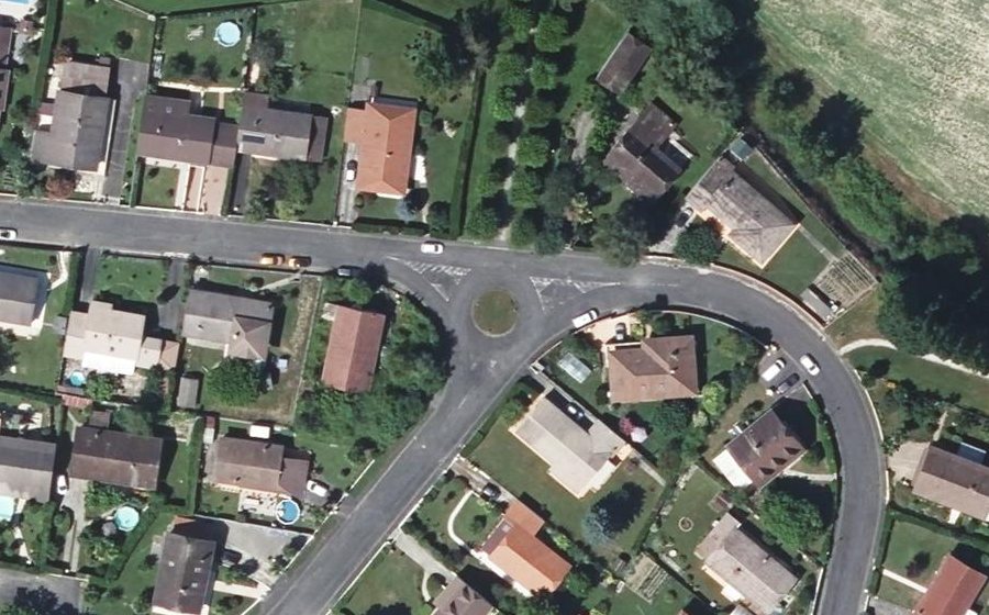 Vue aérienne du Rond-point anonyme n°1210778332