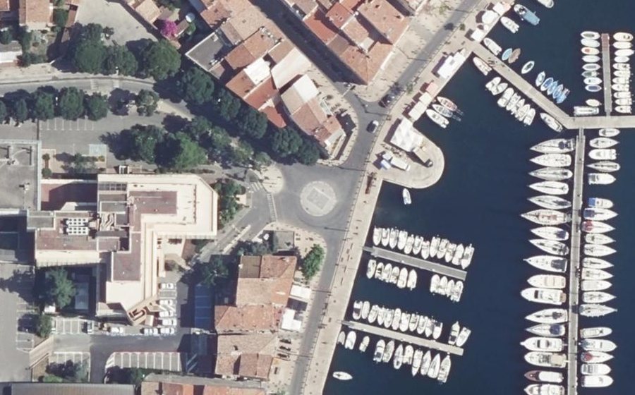 Vue aérienne du Rond-Point des Messageries Maritimes