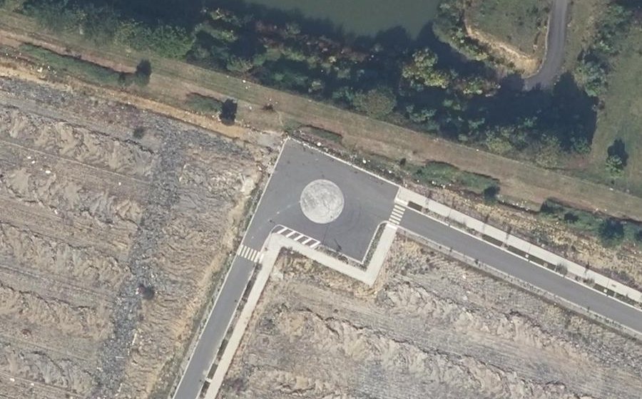 Vue aérienne du Rond-point anonyme n°1213674831