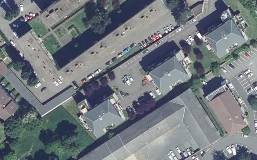 Vue aérienne du Rond-point anonyme n°1228975022