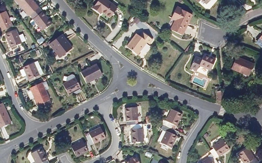 Vue aérienne du Rond-point anonyme n°1230596522