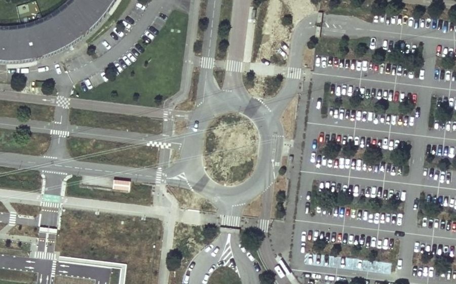Vue aérienne du Rond-Point Philippe Courrière