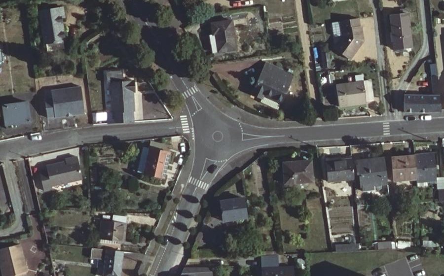 Vue aérienne du Rond-point anonyme n°1231961220