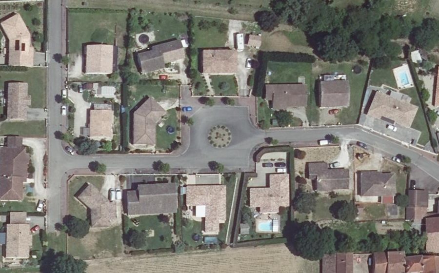 Vue aérienne du Rond-point anonyme n°1232007473