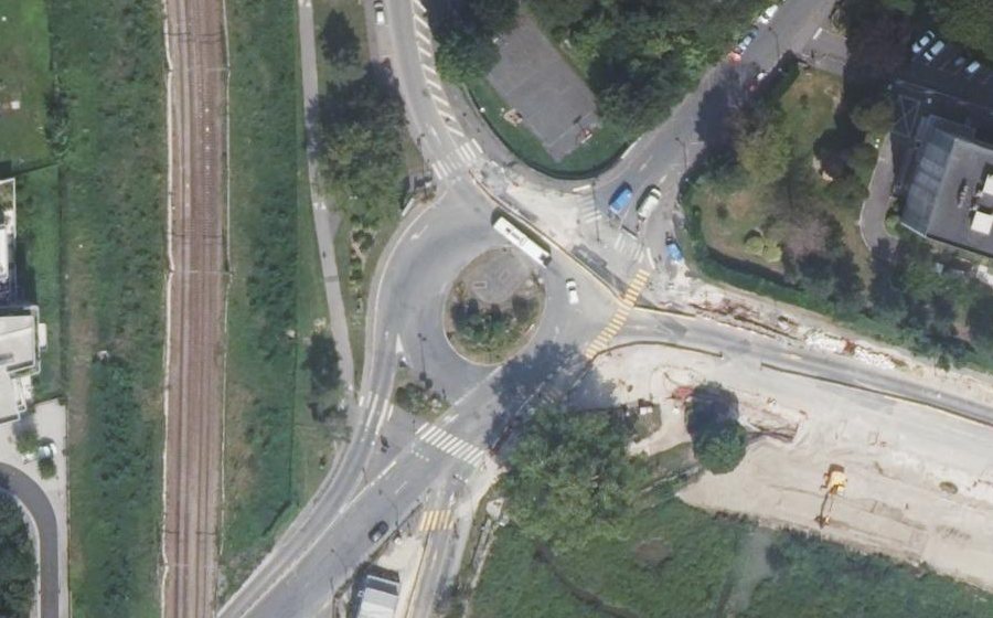 Vue aérienne du Rond-Point de l'Appel du 18 Juin 1940