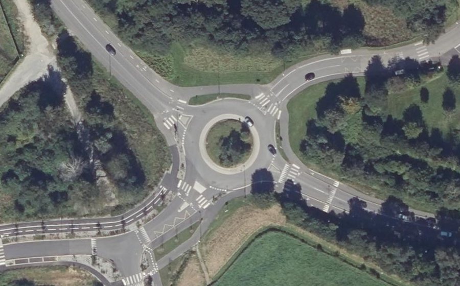 Vue aérienne du Rond-Point Kroas Hent Menguen