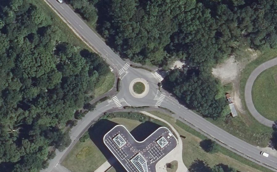 Vue aérienne du Rond-Point Tien'Anmem