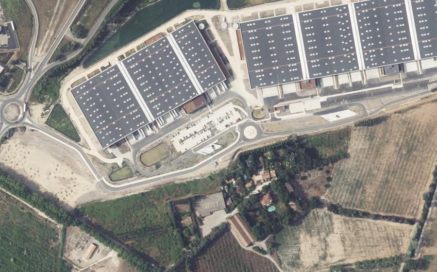 Vue aérienne du Rond-point anonyme n°1243794688