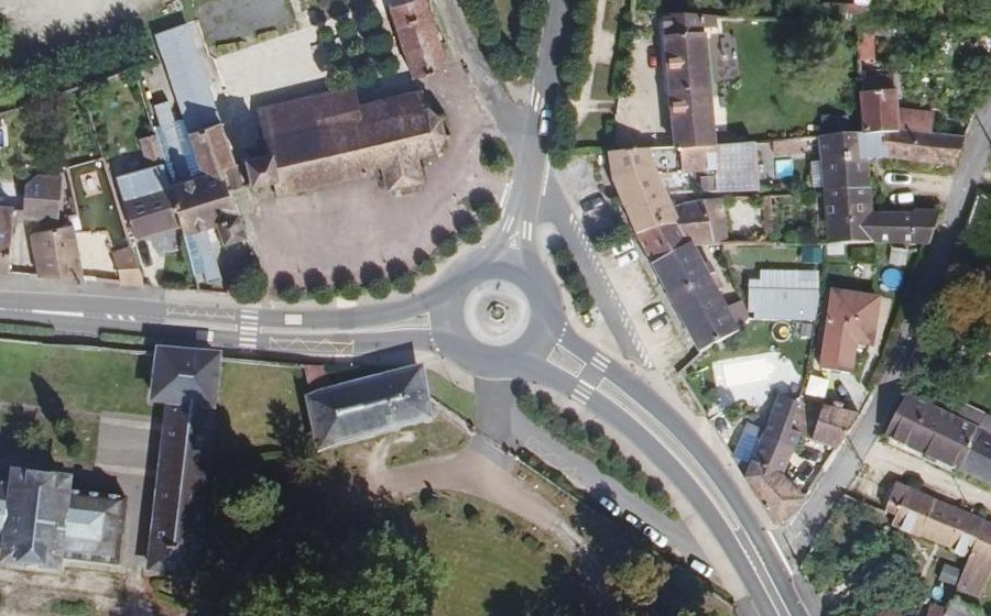 Vue aérienne du Place Ferdinand Dreyfus