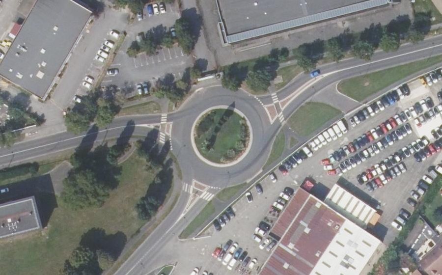 Vue aérienne du Rond-Point Albert Camus