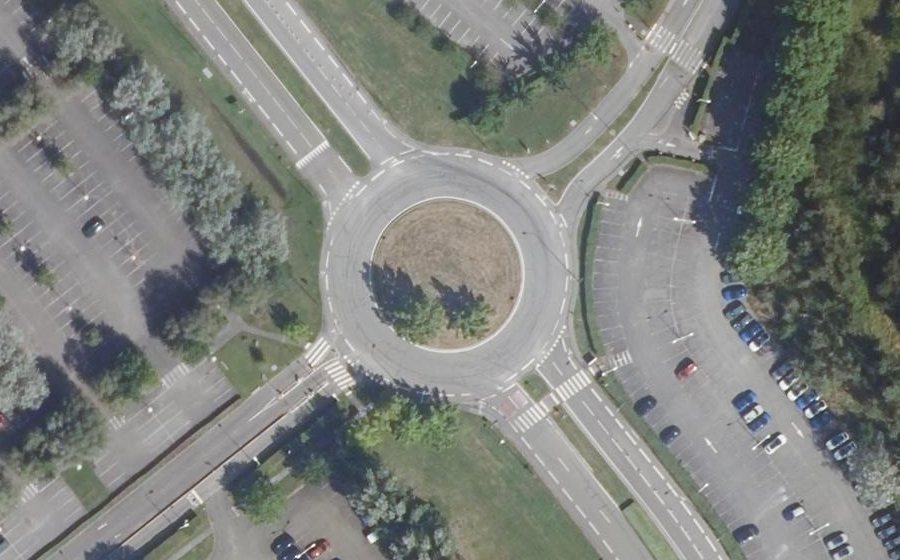 Vue aérienne du Rond-Point de la Mare d'Épines