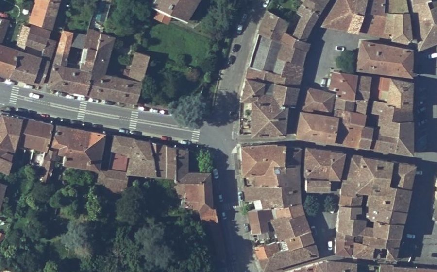 Vue aérienne du Rond-point anonyme n°1247657021