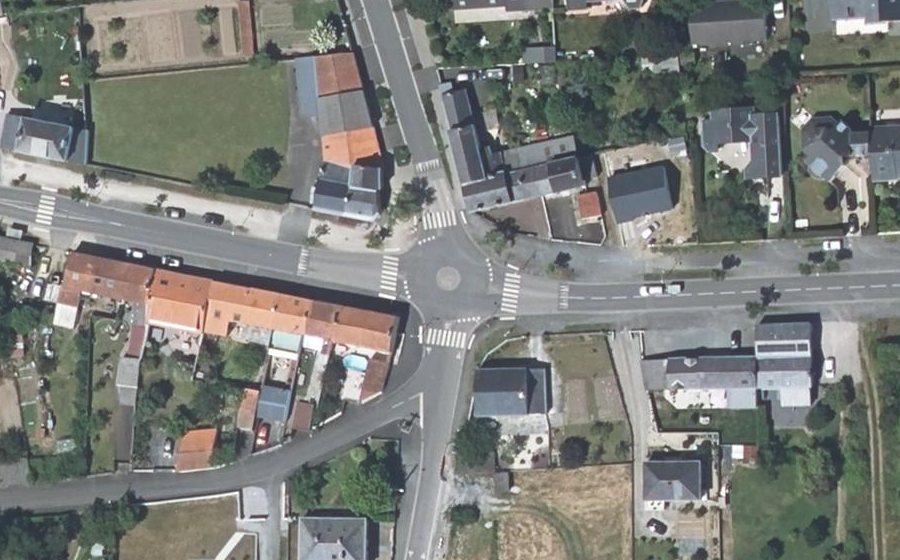 Vue aérienne du Rond-Point de la Croix de Mission