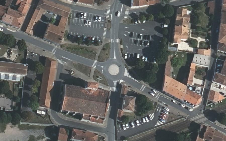 Vue aérienne du Rond-point de la Légion d'Honneur