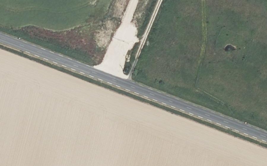 Vue aérienne du Rond-point anonyme n°1256842712