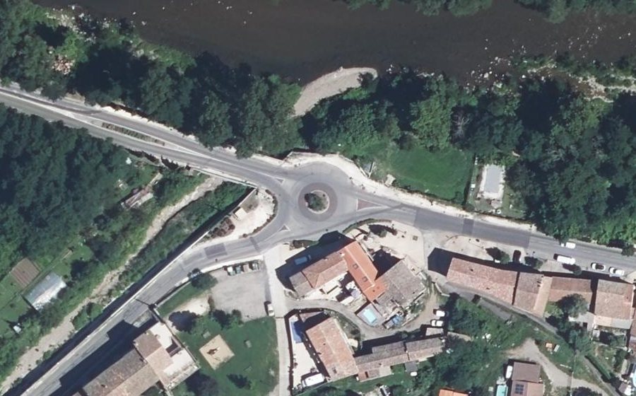 Vue aérienne du Route de la Cèze