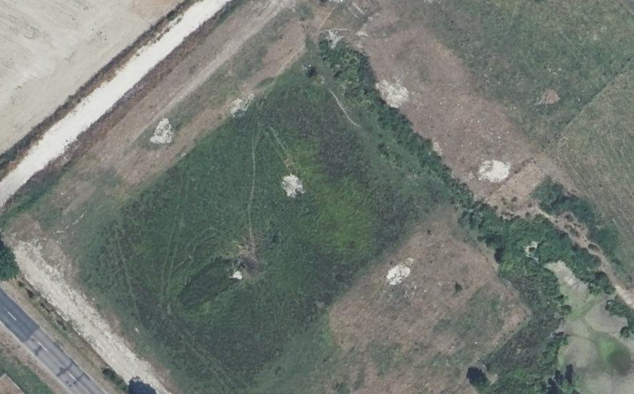 Vue aérienne du Rond-point anonyme n°1272504762