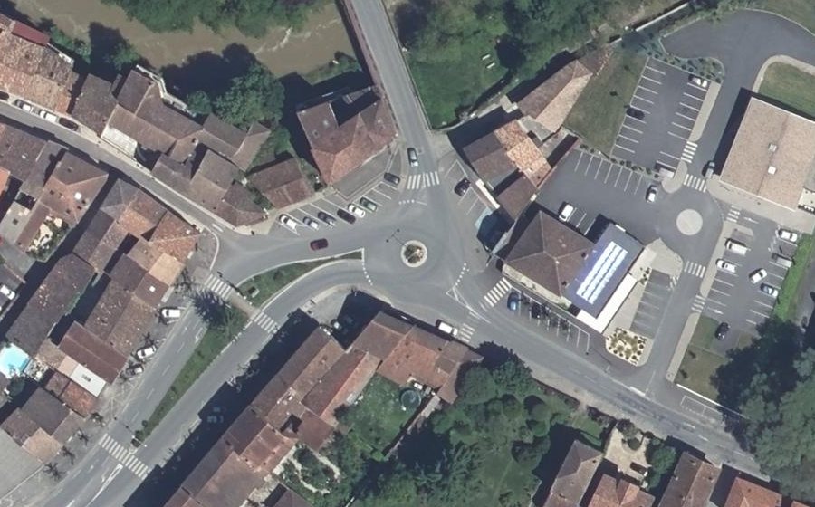 Vue aérienne du Place Saint-Jean