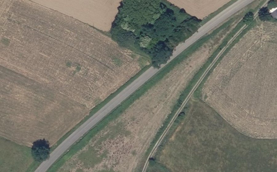 Vue aérienne du Rond-point anonyme n°1279914372