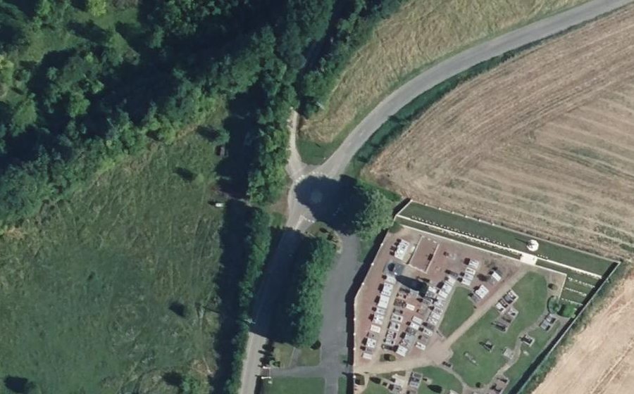 Vue aérienne du Rond-point anonyme n°1280786205