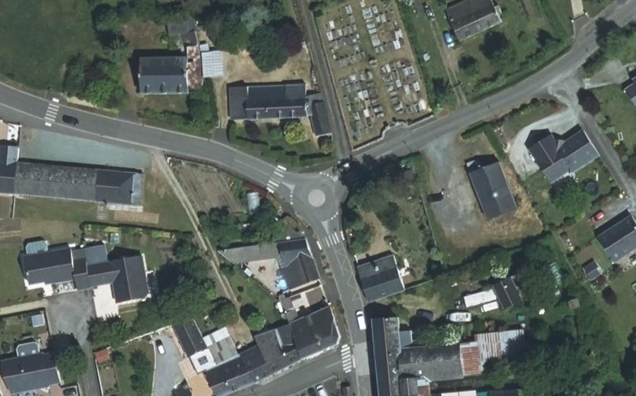Vue aérienne du Rond-point anonyme n°1286518273