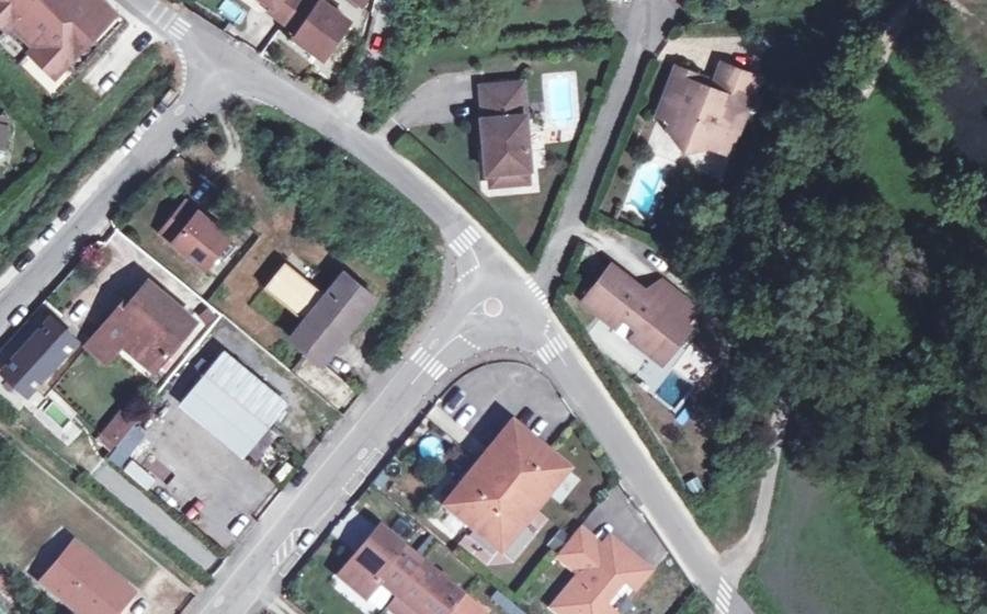Vue aérienne du Rond-point anonyme n°1288639118