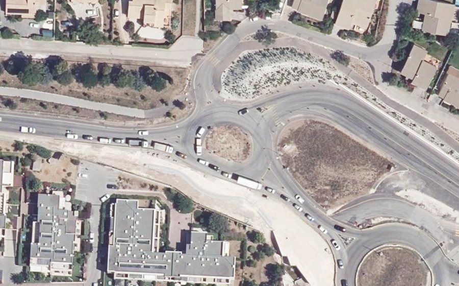 Vue aérienne du Rond-point anonyme n°1289159099