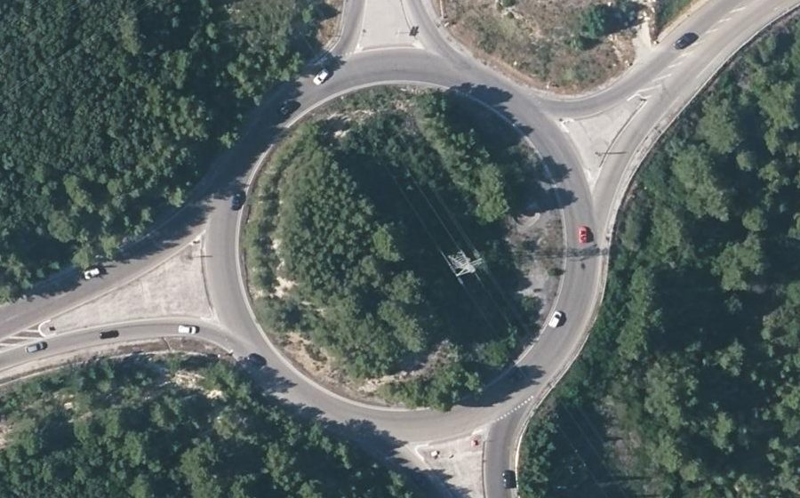 Vue aérienne du Rond-point anonyme n°12901230
