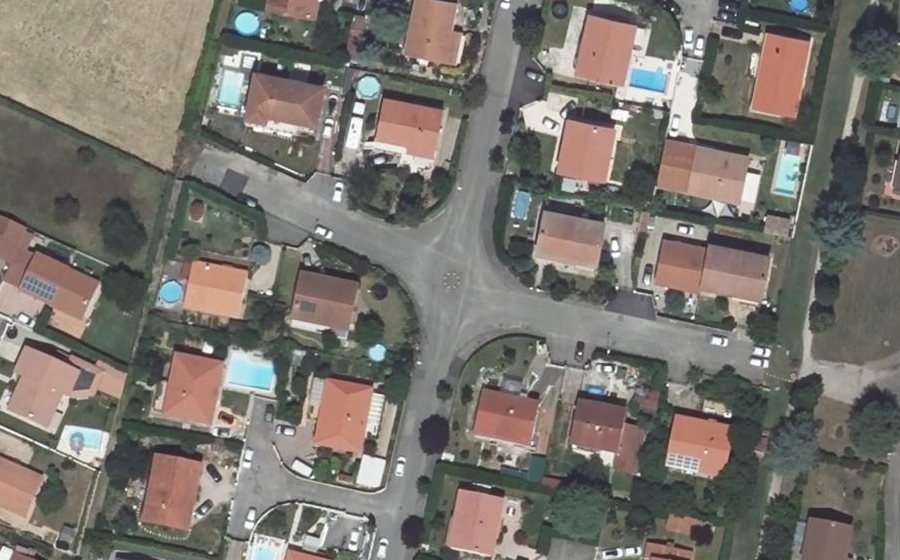 Vue aérienne du Rond-point anonyme n°1294789646
