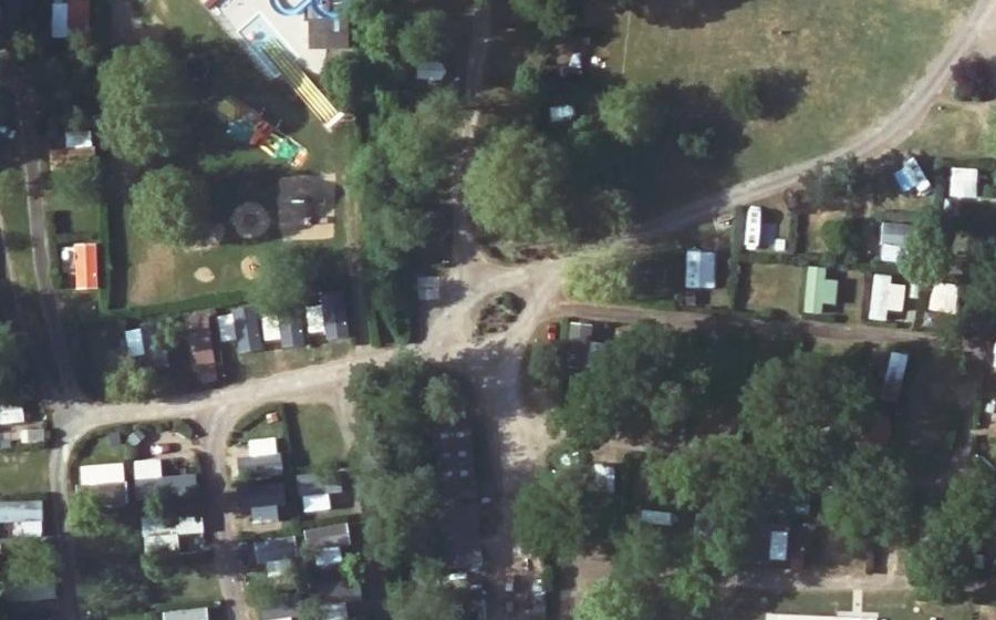 Vue aérienne du Rond-point anonyme n°1302848236