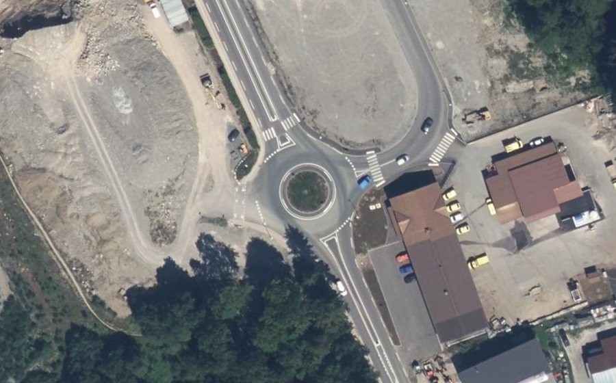 Vue aérienne du Route des Grandes Alpes