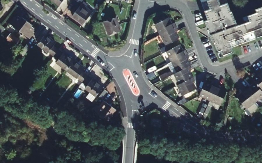 Vue aérienne du Rond-point anonyme n°1313958780
