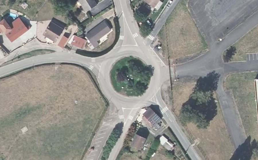Vue aérienne du Rond-Point du 18 Juin 1940