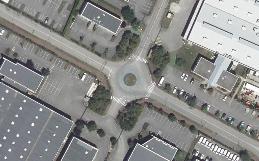 Vue aérienne du Rond-Point Ettore Bugatti